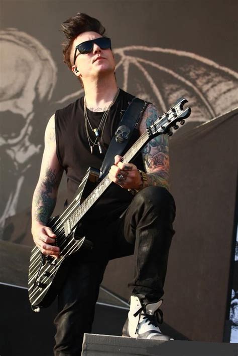 Synyster Gates