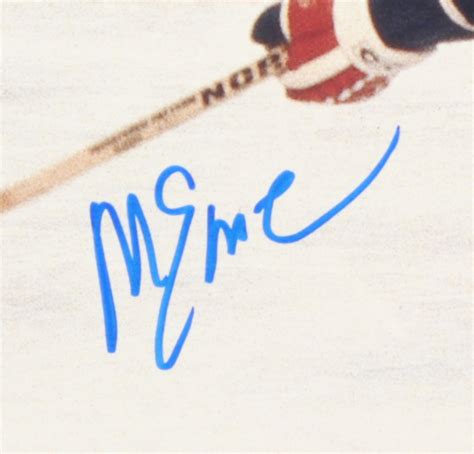 Mike Eruzione Signed Team USA Miracle On Ice 16x20 Photo JSA COA