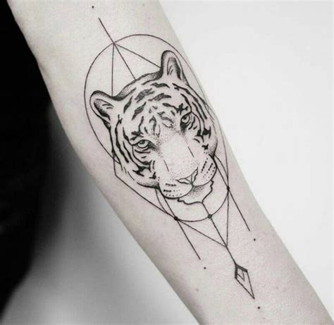 12 Best Geometric Tiger Tattoo Designs And Ideas Petpress