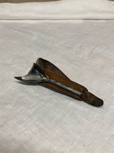 Vintage Hand Corn Husking Tool - Etsy