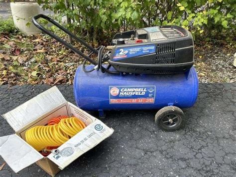 Campbell Hausfeld 8 Gallon Air Compressor 2HP 25 Long Moyer