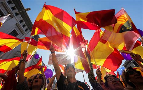 Fotos Dui Manifestación En Barcelona Contra La Independencia De Cataluña En Imágenes