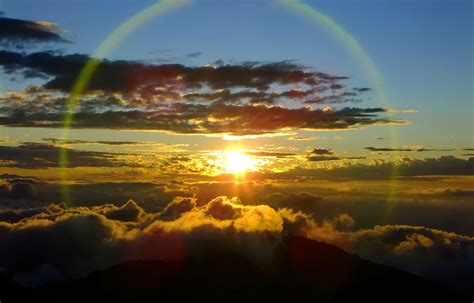 Fondos de pantalla 2812x1799 px Nubes montañas Paisajes del cielo