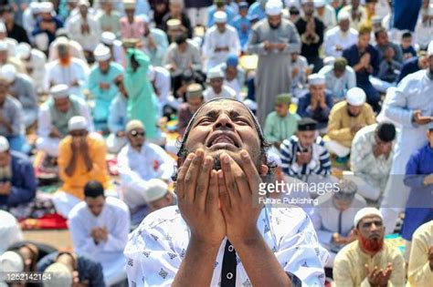 Muslims Attend To Perform Eid Ul Fitr Prayers At Shahi Eidgah In