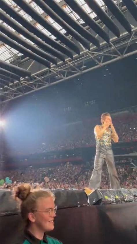 Harry Styles On The Stage Of Johan Cruijff Arena In Amsterdam 050623 Love On Tour Harry