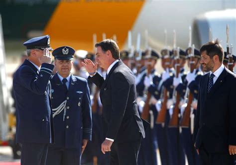 Bolsonaro Defende Reestruturação De Carreira E Diz Que Proposta Para