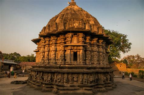 The stunning Kopeshwar temple at Khidrapur, Kolhapur