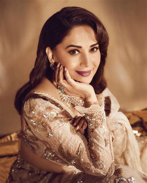 Sunil Gavaskar Madhuri Dixit मी अनेकदा त्याची स्वप्नं पाहते या