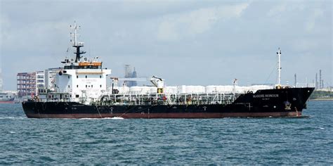 Oil Spill Clean Up Underway In Singapore After Van Oord Dredger Rams