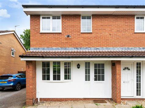 3 Bed Semi Detached House For Sale In Longs Drive Yate Bristol