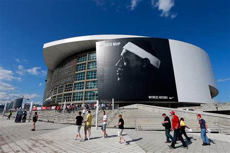 American Airlines Arena | American airlines arena, Stadium, Arenas