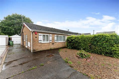 2 Bedroom Semi Detached Bungalow For Sale In Oban Court Immingham Dn40