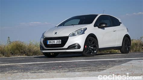 Peugeot 208 GTi by Peugeot Sport prueba a fondo y opinión