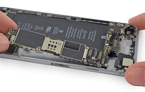 Ремонт платы iPhone | Сколько стоит поменять материнскую плату на Айфон