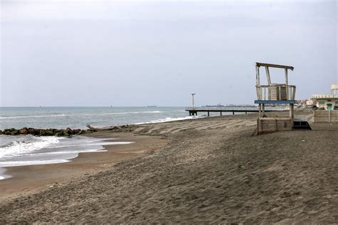 Spiagge E Campeggi Del Lazio Si Preparano Alla Riapertura Arriva L Ok