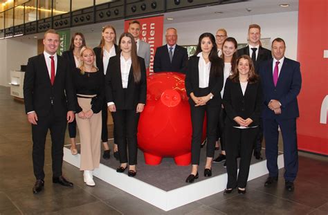 Karrierestart Zehn Neue Bei Der Sparkasse Unnakamen Fröndenberg Ruhr