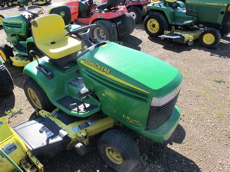 2002 John Deere LX277 Lawn Garden And Commercial Mowing John Deere