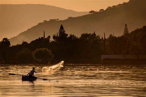 Fishing at Lake Chapala ⋆ Photos of Mexico by Dane Strom