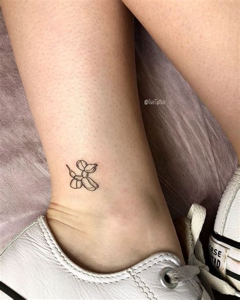 Tatuagens minimalistas que vão deixar você inspirado Tatuagens