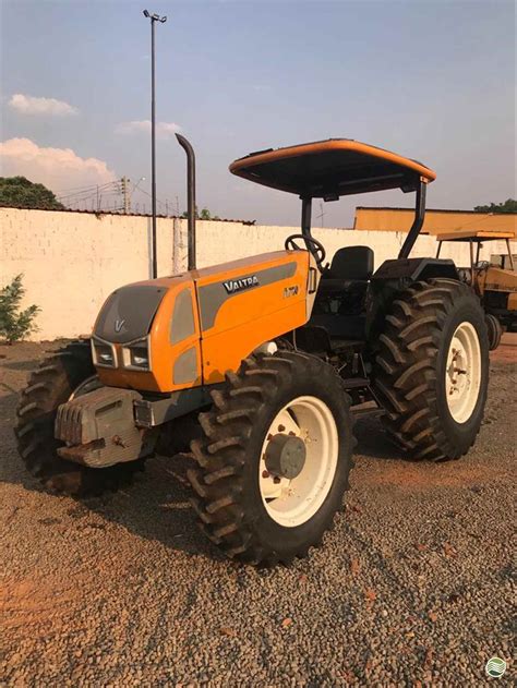 Trator Valtra A750 2011 à venda Tratores e Colheitadeiras