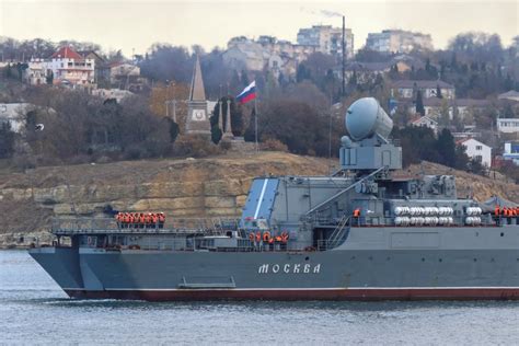 Vladimir Putin Moviliza A Las Fuerzas Navales Rusas Harán Maniobras En Todo El País Con 140