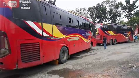 Kesibukan Terminal Bandar Raya Payung Sekaki Pekanbaru Sibuk Menurunkan