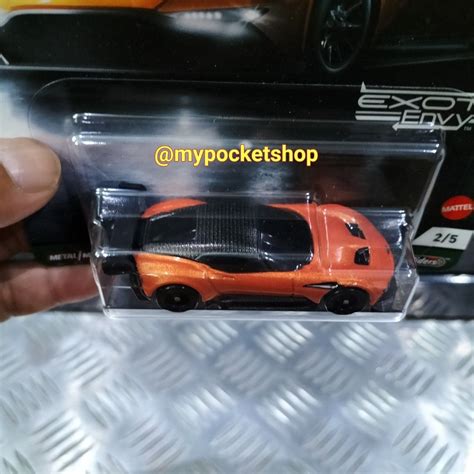 Hot Wheels ASTON MARTIN VULCAN Volcanic Orange 2021 Hotwheels Car Culture Exotic Envy