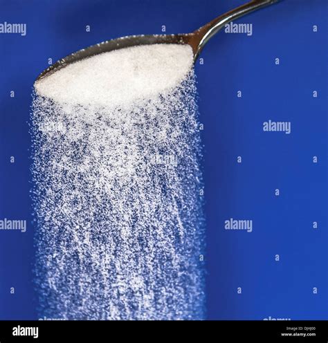 Powder Pouring Hi Res Stock Photography And Images Alamy