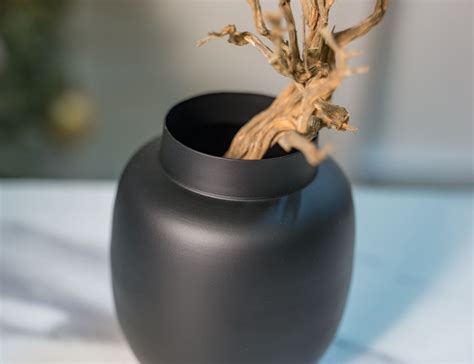 Декоративная ваза КАРБОНО КЛАССИКА, металл, чёрная, 14 см