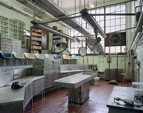 Asylum Inside The Haunting World Of Th Century Mental Hospitals