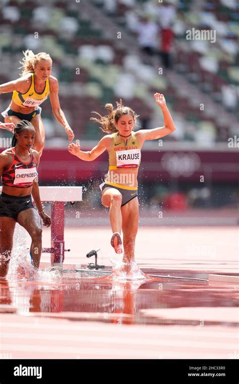 Gesa Krause participating in the 3000 meters steeplechase at the 2020 ...