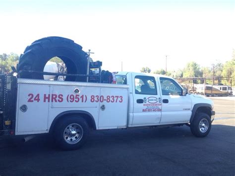 Roadside Assistance Truck Repair Towing Service Motorcoach