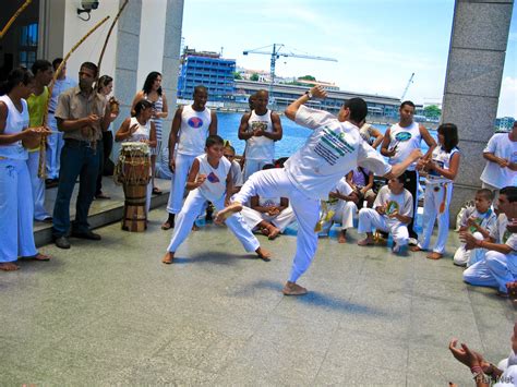 capoeira flip, capoeira : Longest Journey