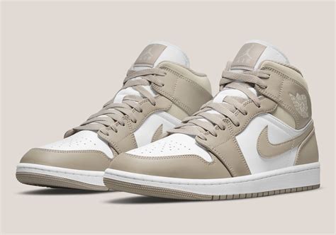 Air Jordan Mid Linen Sneaker Style