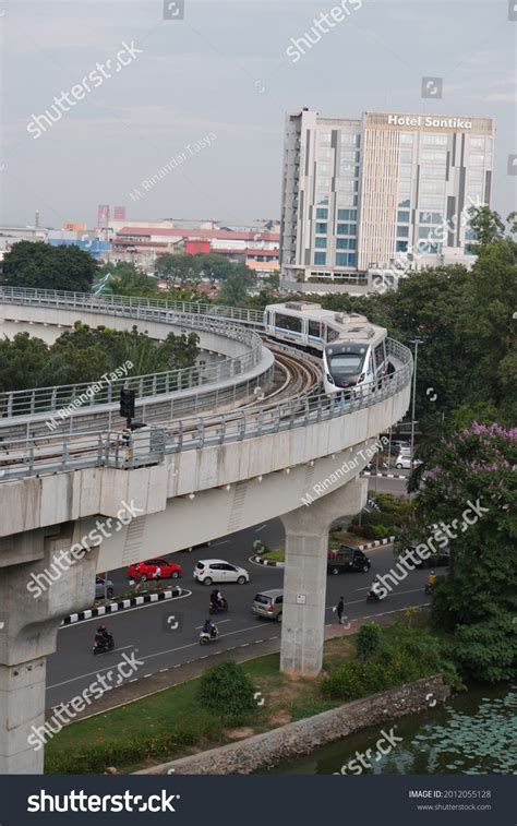 Palembang Indonesia 05212021 View Palembang Lrt Stock Photo 2012055128 ...