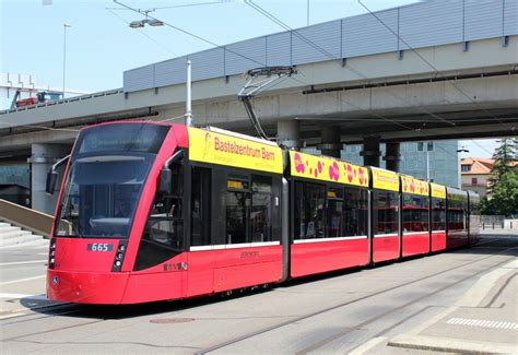 Bern Bernmobil Tram 8 Siemens Combino Be 6 8 665 Europaplatz Am 7