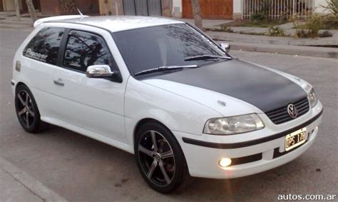 ARS 35 000 Volkswagen Gol 1 6 con fotos en San Rafael aï½o 2001