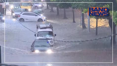 Chuvas Alagam Ruas E Causam Estragos No Rio De Janeiro YouTube