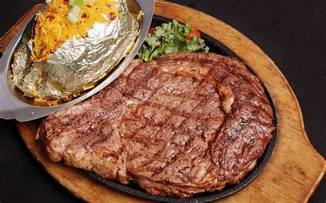 Dine at the Alamo Steakhouse in Pigeon Forge, TN