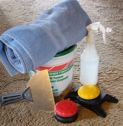 Removing Wallpaper Glue With Vinegar