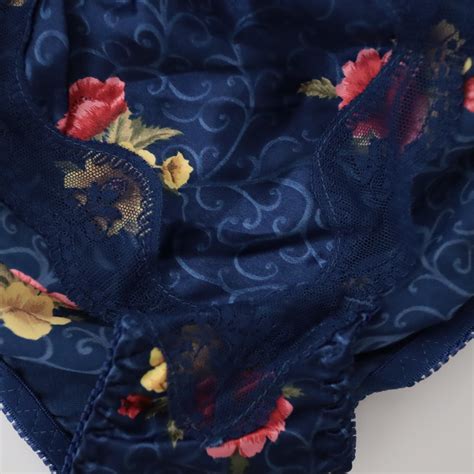 NEW VTG Polyester Satin String Bikini Floral Lace Panties SZ S M