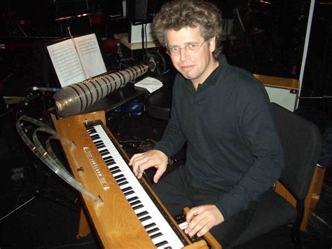 ONDES MARTENOT **** THOMAS BLOCH --- the instrument : videos, pictures, works, facts...