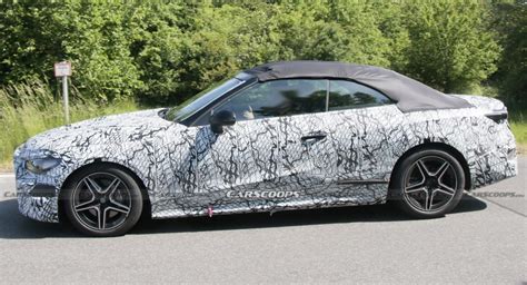 Mercedes Caught Testing New 2023 “CLE” Compact Four-Seat Convertible ...