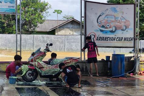 Car Wash Rent Car Ariansyah Kian Maju Berkat Modal Usaha Dari Program