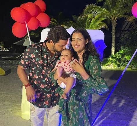 Suresh Raina celebrates birthday with wife Priyanka and kids in Maldives