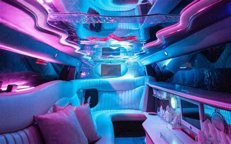 Hummer limousine rental in Lisbon | pink hummer limousine