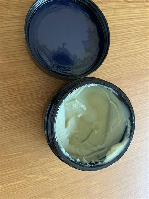 best car wax for black cars 4