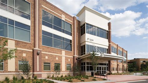 Medical Center of Aurora Medical Office Building - Davis Partnership