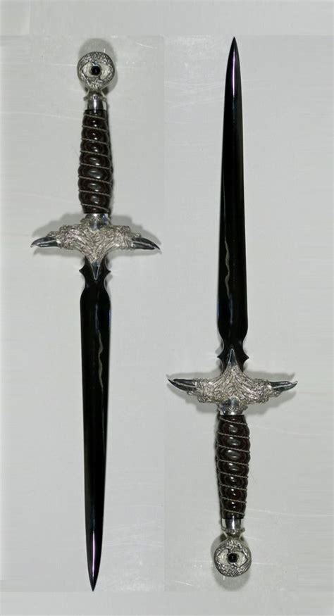 These Are Ravens Two Stygian Iron Daggers I Do Not Take Credit For