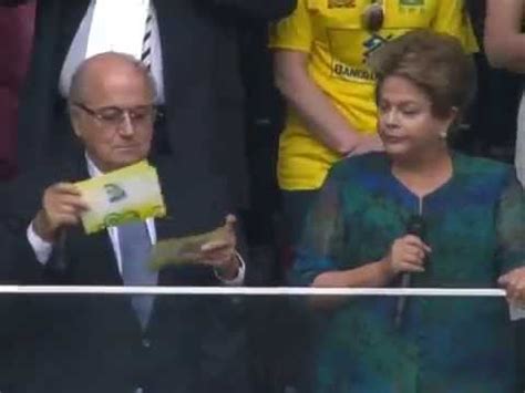 Dilma Rousseff é Vaiada na abertura da Copa das Confederações YouTube